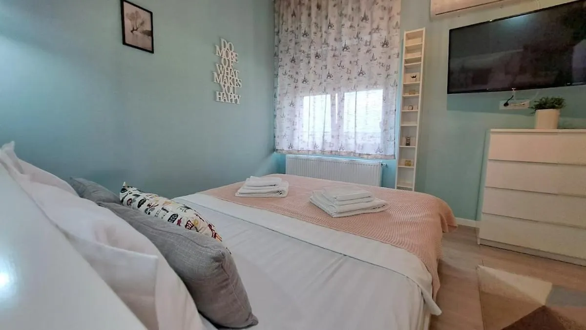 Apartment Parkside Nature Retreat Bucharest Romania